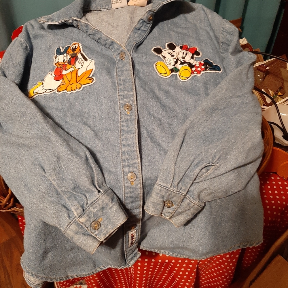 Shirt - Picture 4 of 5